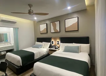 Hotel Pacific hotel thumbnail 6