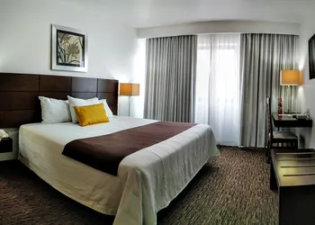Fray Junipero Serra hotel thumbnail 7