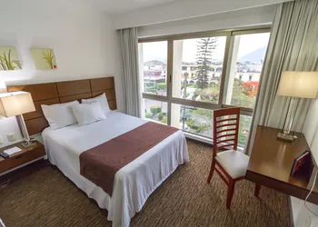 Fray Junipero Serra hotel thumbnail 8