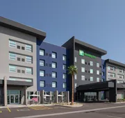 Holiday Inn Glendale - Stadium & Ent Dist by IHG hotel detail image 3