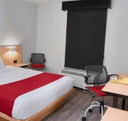 City Express by Marriott Celaya Galerias hotel detail image 4