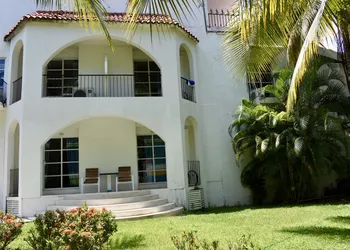Hotel Plaza Huatulco Bungalows hotel thumbnail 6