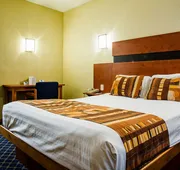 American Inn Hotel & Suites Hidalgo del Parral hotel detail image 7