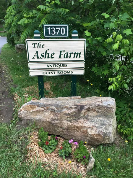 The Ashe Farm Bed & Breakfast hotel detail image 6