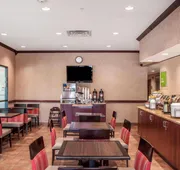 Quality Inn Near Walden Galleria Mall hotel detail image 3