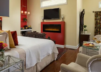 Castle in the Country hotel thumbnail 5