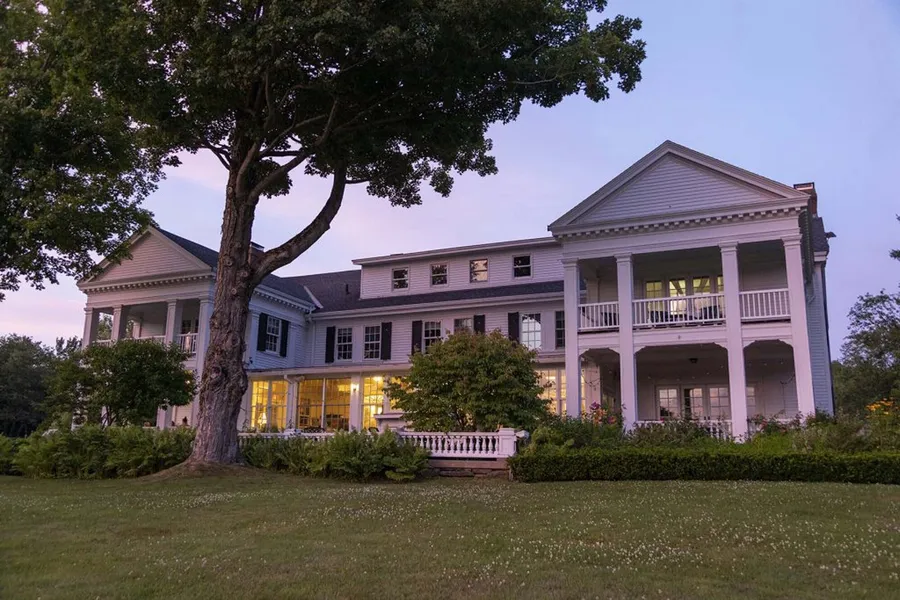 The White House Inn hotel detail image 2