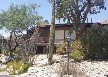 Mission Hill Casitas hotel thumbnail 6