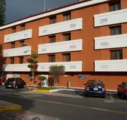 Country Plaza hotel detail image 3