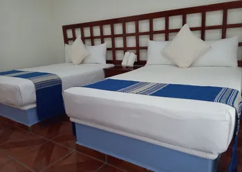 Hotel D Abril hotel thumbnail 4