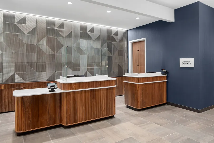 Courtyard by Marriott Lansing Downtown hotel detail image 6