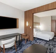 Fairfield Inn & Suites Houston Memorial City Area hotel detail image 7
