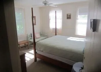 Inn at Neshobe River hotel thumbnail 6