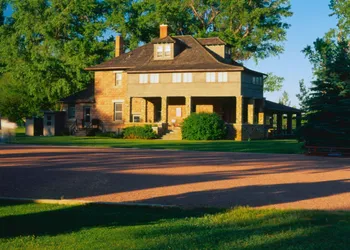 Ranch at Ucross hotel thumbnail 2