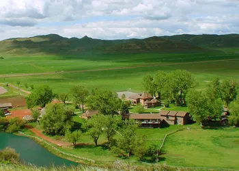 Ranch at Ucross hotel thumbnail 4