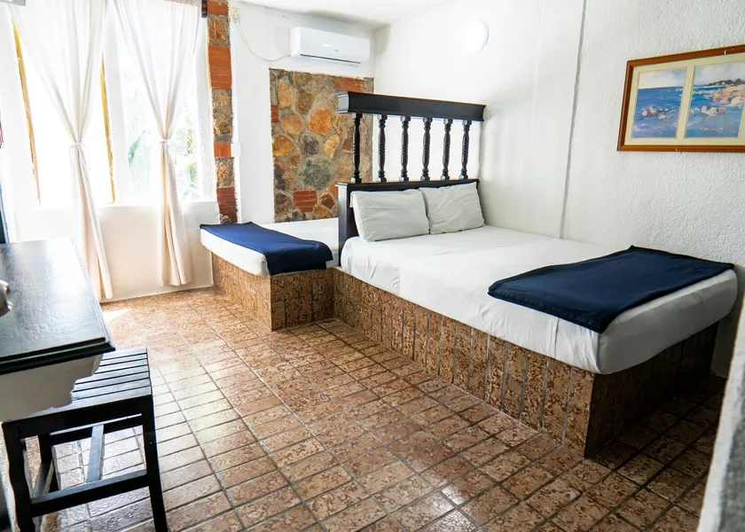 Mar Paraiso Queen hotel detail image 6