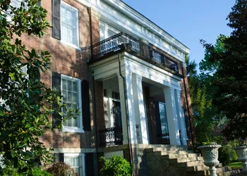 Bourbon Manor B&B hotel thumbnail 3