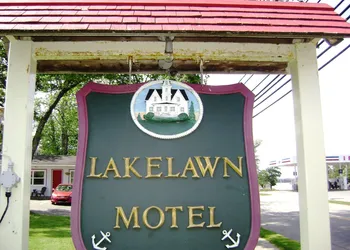 Lakelawn B&B Motel hotel thumbnail 6