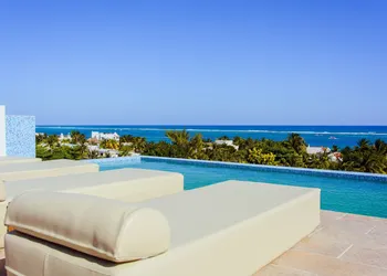 We Hotel Puerto Morelos hotel thumbnail 2