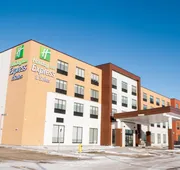 Holiday Inn Express & Suites Edmonton N - St. Albert by IHG hotel detail image 3