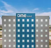 One Leon Poliforum hotel detail image 3