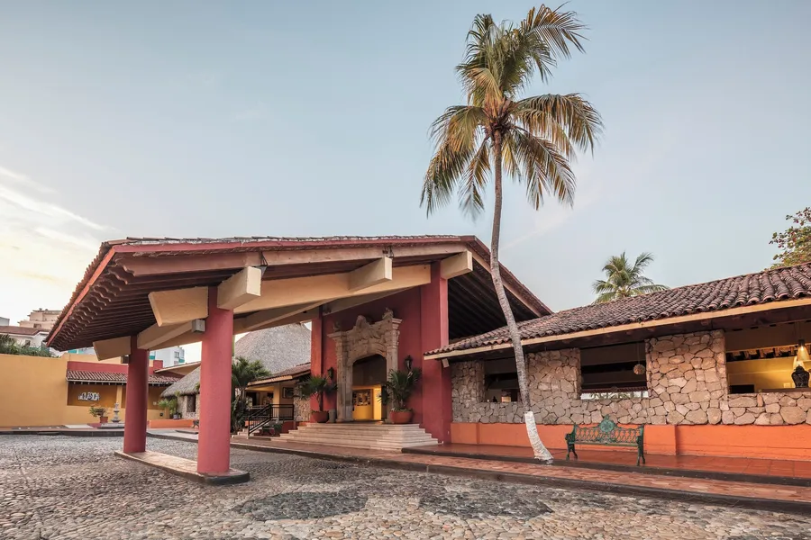Holiday Inn Resort Ixtapa All-Inclusive by IHG hotel detail image 2