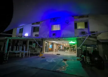 Sara Suites Ixtapa hotel thumbnail 5