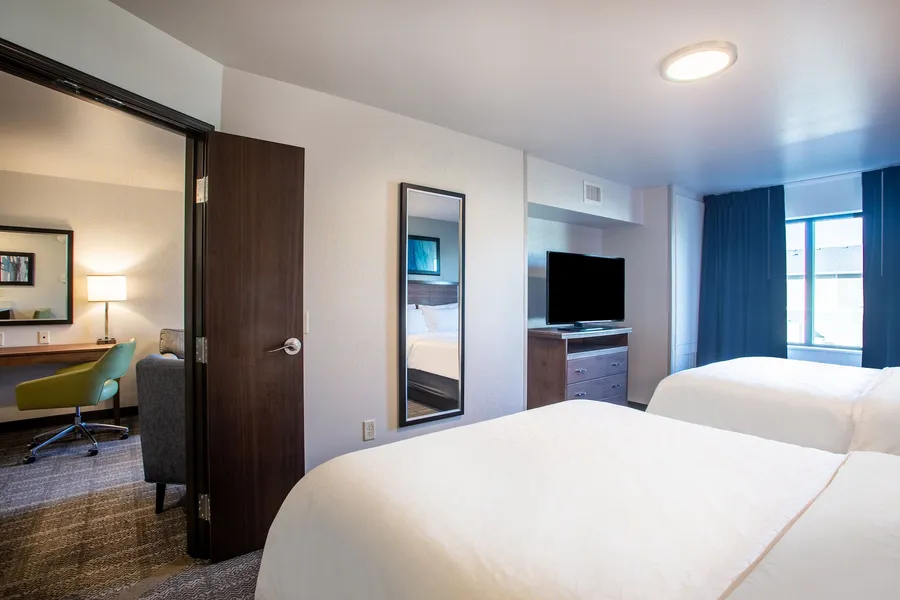 Staybridge Suites Sioux Falls Southwest by IHG hotel detail image 6