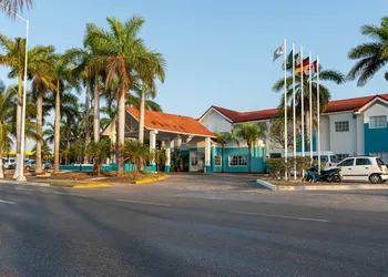 Ocean View Hotel hotel thumbnail 3