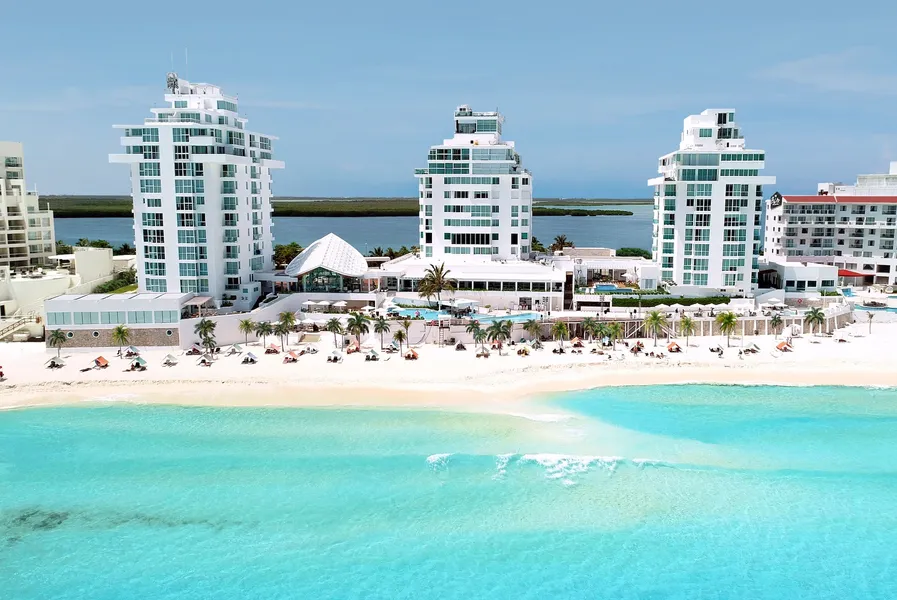 Oleo Cancun Playa All Inclusive Resort hotel detail image 6