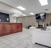 Cottonwood Suites Savannah Hotel & Conference Center hotel detail image 7