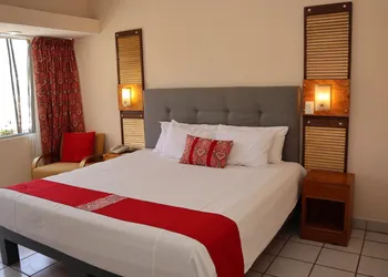 La Concha Beach Hotel & Club hotel thumbnail 8