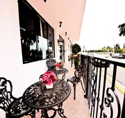 Notebook Miami Beach hotel detail image 4