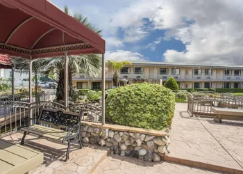 Knights Inn Pico Rivera hotel thumbnail 2