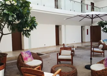 Hotel Catedral hotel thumbnail 2
