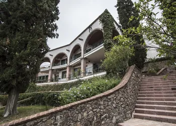 Hotel Posada la Ermita hotel thumbnail 7