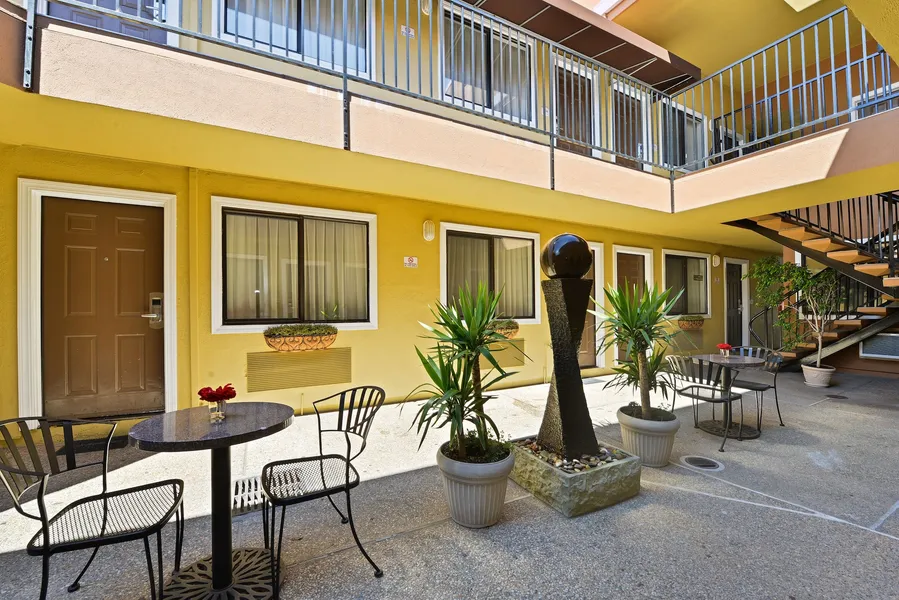 Inn By The SFO hotel detail image 2
