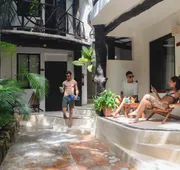 Siesta Fiesta Hotel – 5th Avenue hotel detail image 4