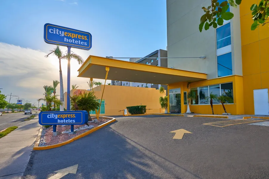 City Express by Marriott Hermosillo hotel detail image 2