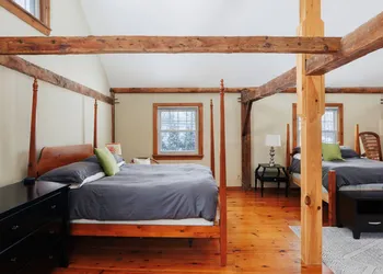Elmrock Inn hotel thumbnail 4