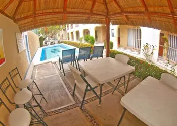 Hotel Rio Balsas hotel thumbnail 2