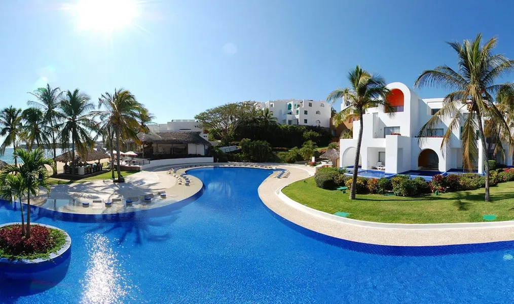 Camino Real Zaashila Huatulco hotel detail image 2