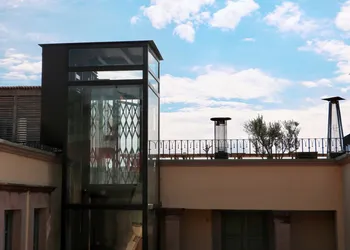 El Palomar Hotel hotel thumbnail 3