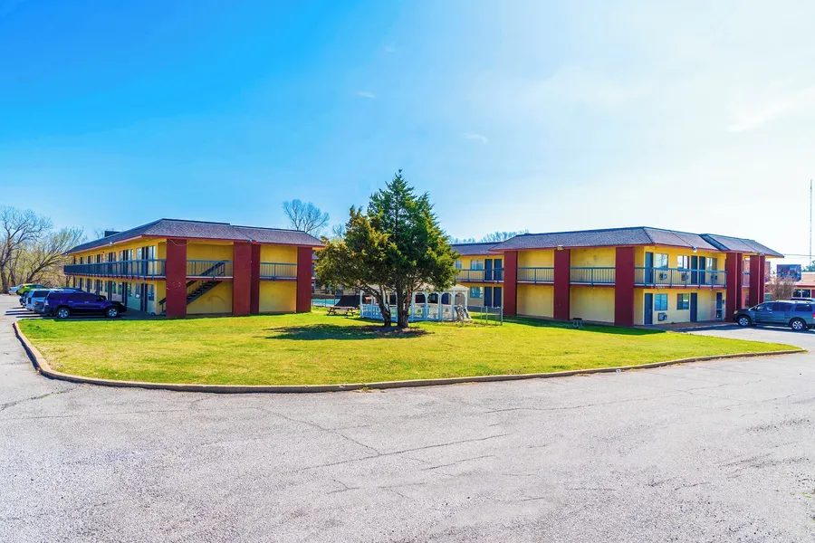 Castle Inn & Suites By OYO Chickasha hotel detail image 6