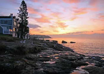Bluefin Bay on Lake Superior hotel thumbnail 2