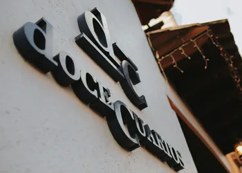 Docecuartos Hotel hotel thumbnail 2