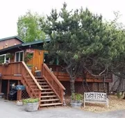 Jewel Lake Bed and Breakfast hotel detail image 3