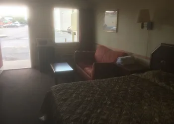 Travel Inn hotel thumbnail 3