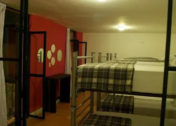 Hotel Punto 79 hotel thumbnail 6