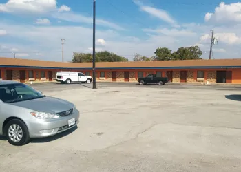 Budget Host Motel Gainesville hotel thumbnail 3